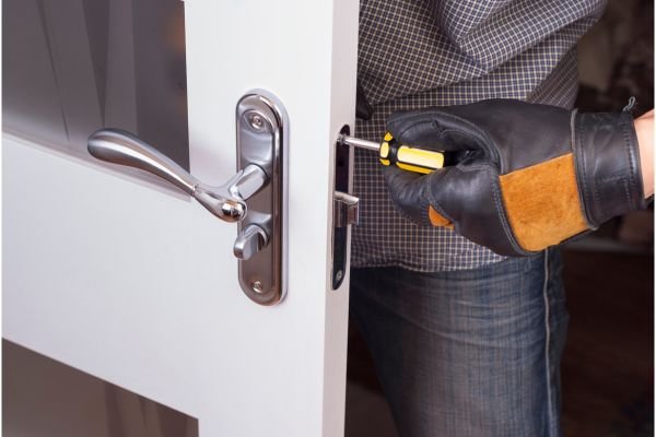 UPVC DOOR REPAIRS DUBLIN - Handyman Dublin